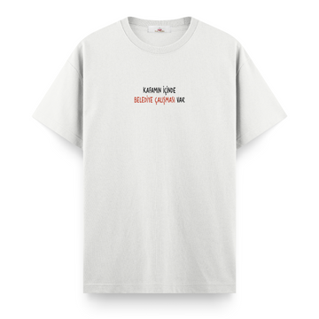 Kafamın İçinde Belediye Çalışması Var - Regular Tshirt